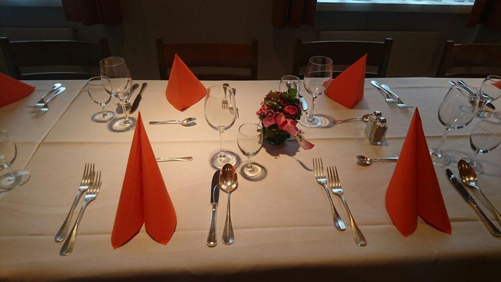Hotel & Restaurant Stadthof Glarus Eksteriør billede