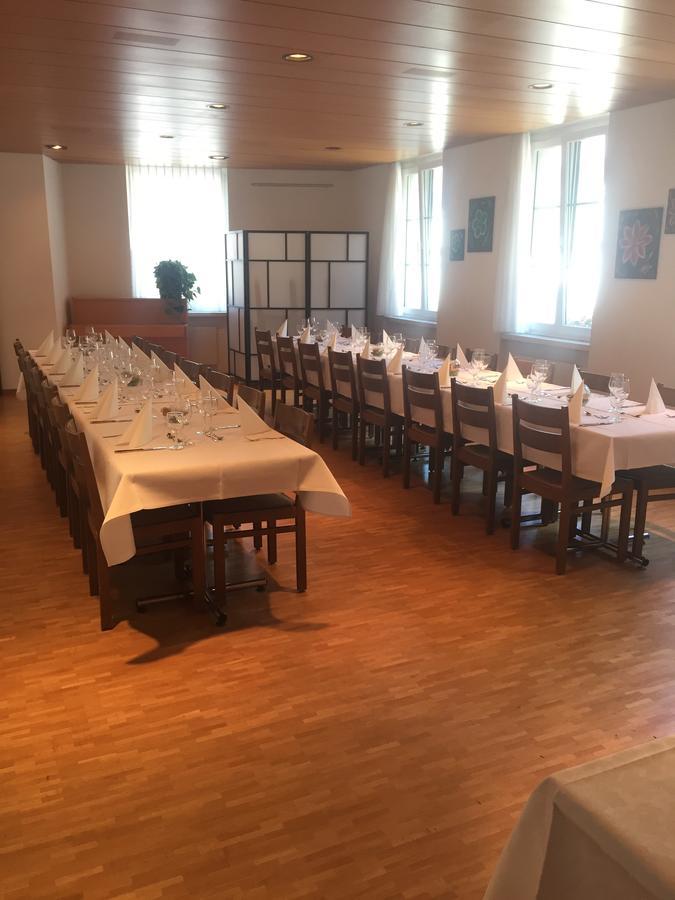 Hotel & Restaurant Stadthof Glarus Eksteriør billede